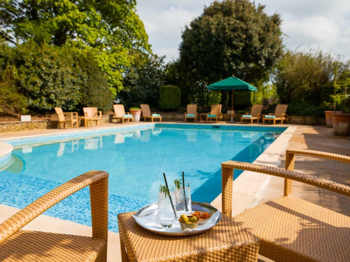 Calcot Hotel & Spa 泰特伯里 外观 照片